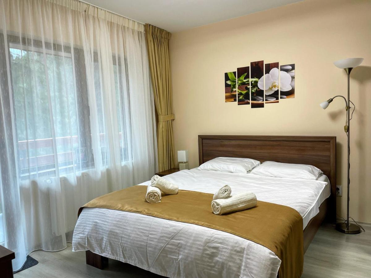 Apartament Lexannona Busteni Exterior photo